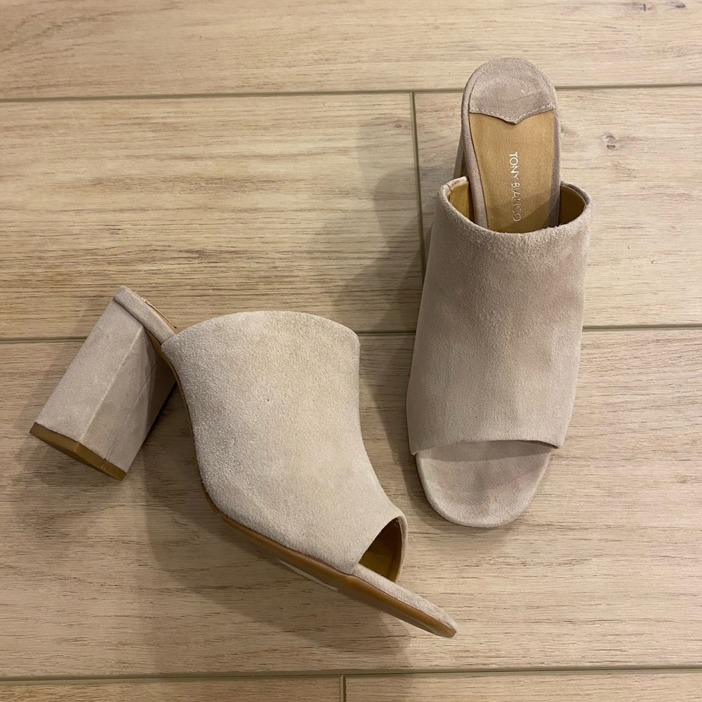Tony Bianco | Caribou | Mules